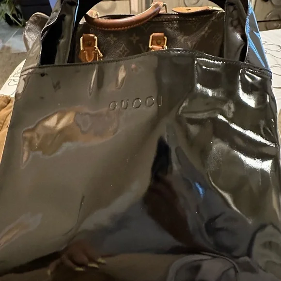 Gucci Patent Leather Hobo Shoulder bag - Picture 12 of 16